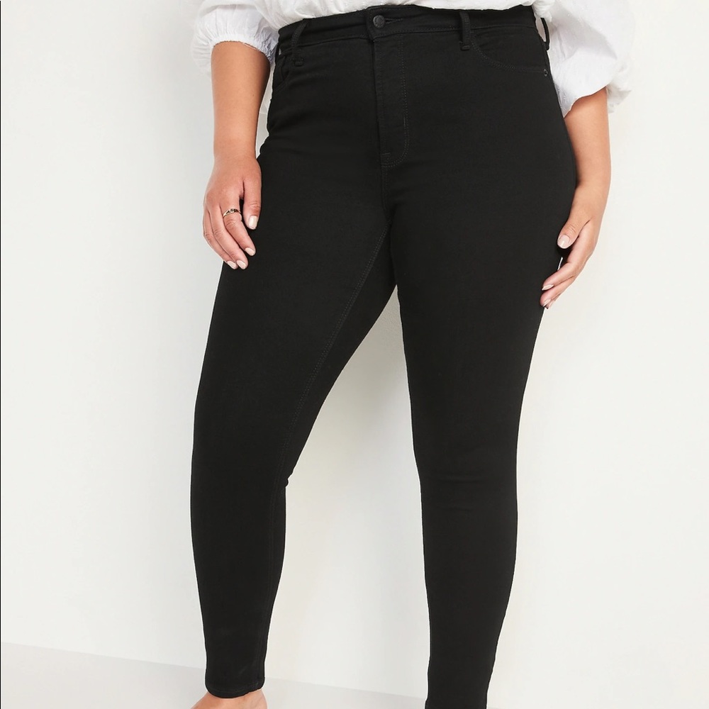 Old Navy High-Rise Rockstar Super Skinny Jeans